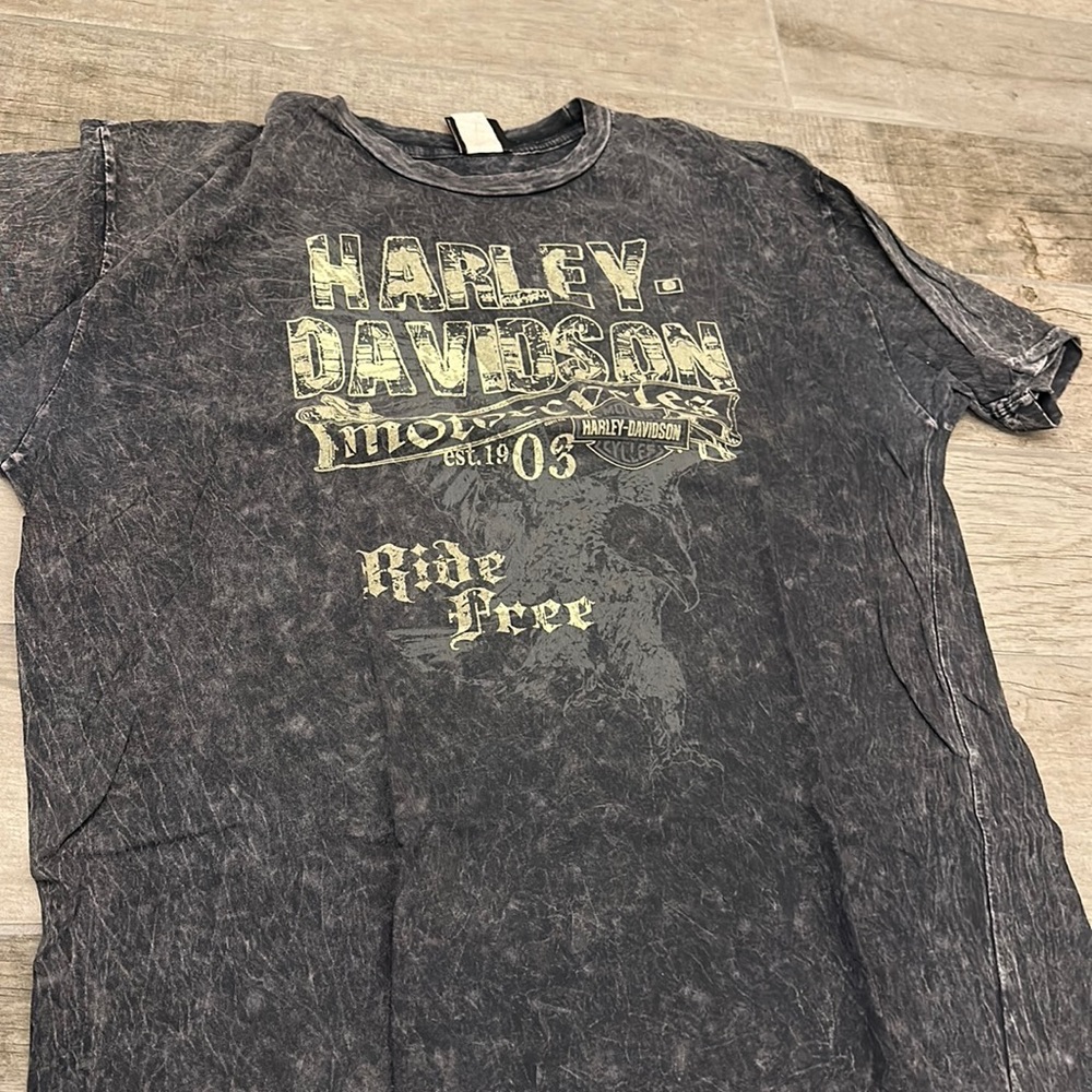 Harley Davidson T shirt